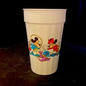 Vintage Walt Disney World Coca-Cola Classic plastic cup